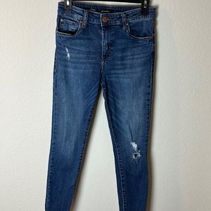Seethrusoul high rise ankle skinny Jean with distressing